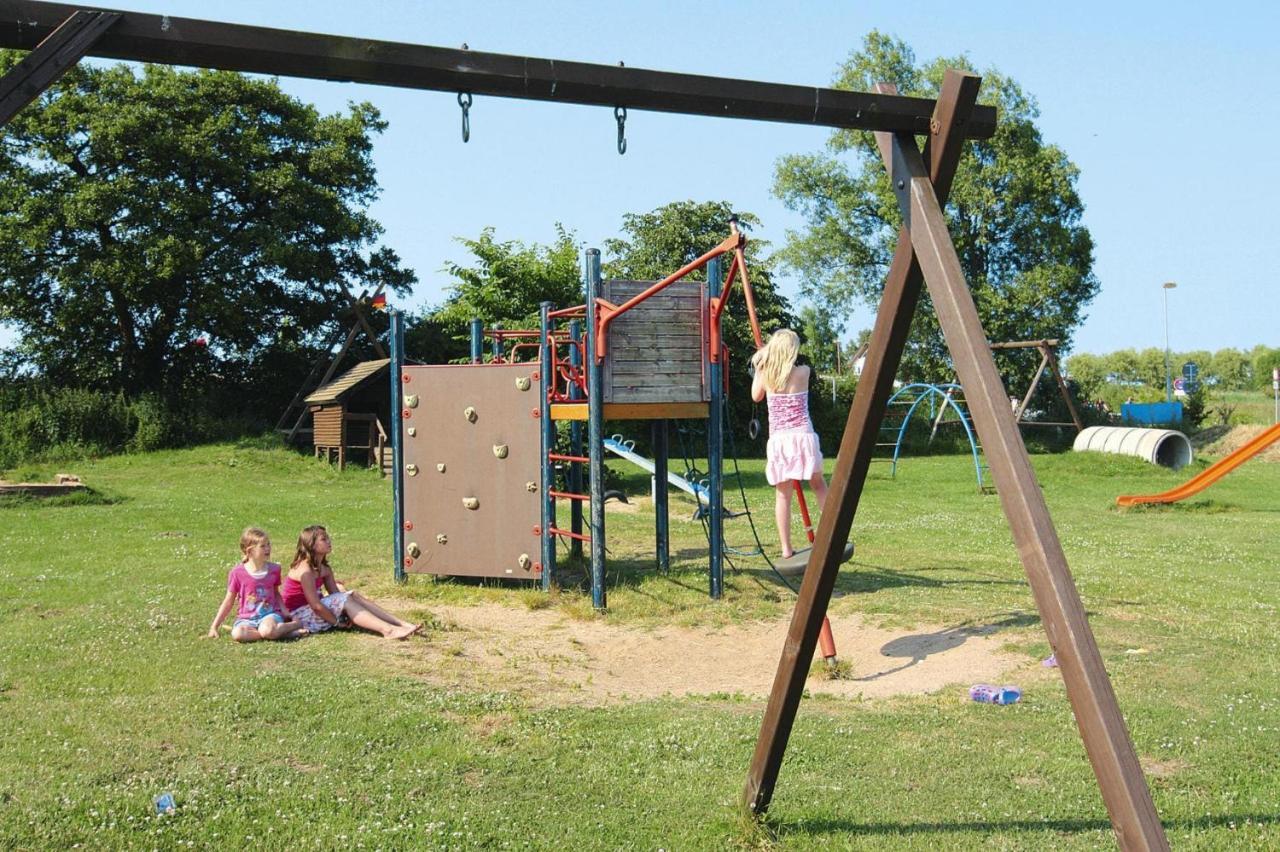 Holiday complex Schuldt, Behrensdorf Exterior foto